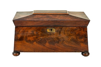 Lot 32 - An early Victorian sarcophagus shape tea caddy.