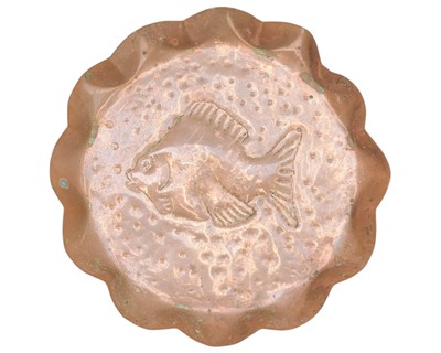 Lot 738 - A small Hayle copper tray.
