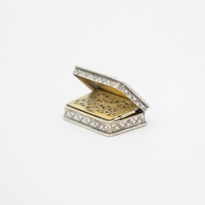 Lot 222 - A Victorian Silver Vinaigrette by Nathaniel Mills.