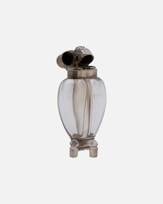 Lot 196 - A rare Victorian heart-shaped double scent bottle and vinaigrette by S. Mordon & Co.