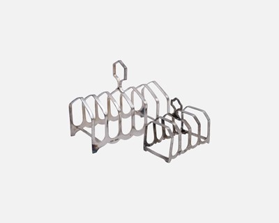 Lot 126 - Two twentieth-century silver toast racks.