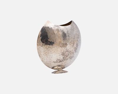 Lot 156 - A modern silver crescent-shaped vase by Pruden & Smith.