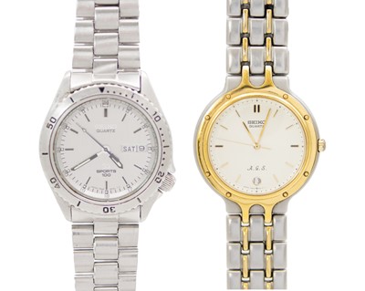 Lot 720 - SEIKO - An A.G.S. quartz bi-colour gentleman's bracelet wristwatch.