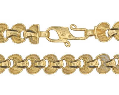 Lot 5 - A 22k bracelet with embossed links and S hook fittings.