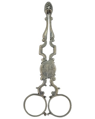 Lot 174 - A pair of silver scissor-action tongs.