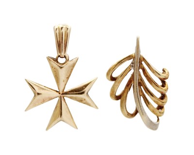 Lot 110 - Two 9k small pendants, one a Maltese cross, the other of feather design.