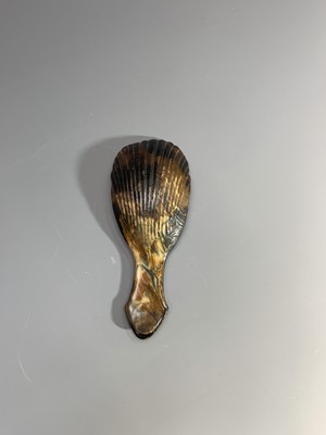 Lot 2525 - A rare George III tortoiseshell caddy spoon...