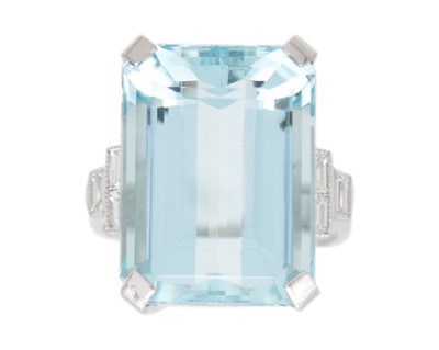 Lot 124 - A good platinum ring set with a large octagonal cut aquamarine.