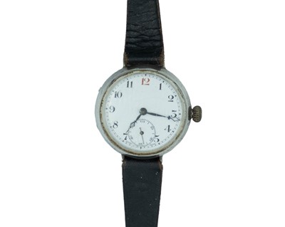 Lot 678 - Swiss early 20th-century silver-cased wire-lug manual wind gentleman's wristwatch.
