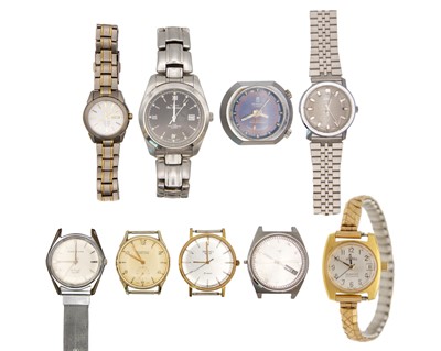 Lot 701 - A selection of wristwatches for repairs or spares.