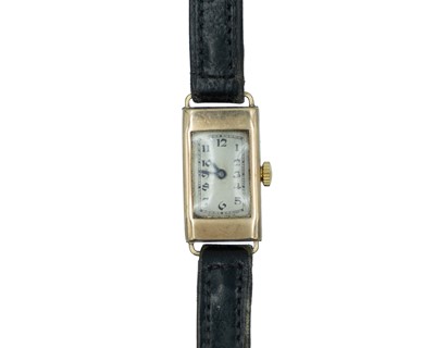 Lot 666 - ROTARY - A 9k Art Deco lady's manual wind rectangular wristwatch.