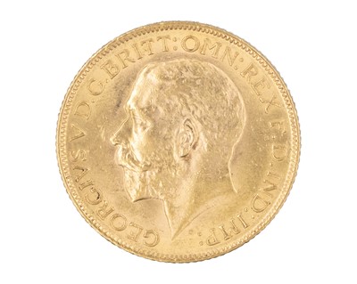Lot 215 - A George V 1915 full sovereign gold coin.