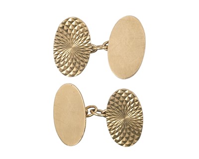 Lot 172 - A pair of 9k hallmarked gold oval cuff links.