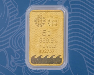Lot 35 - ROYAL MINT 5g GOLD BAR - A Britannia 999.9 fine gold 5g bar, in blister pack with card.
