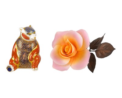 Lot 703 - A Royal Crown Derby Honeybear paperweight.