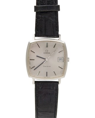 Lot 650 - OMEGA - A Genéve stainless steel gentleman's manual wind dress calendar wristwatch.
