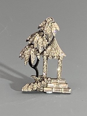 Lot 2312 - A Chinoiserie paste and enamel brooch of high...