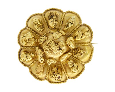 Lot 276 - A 19th-century, high-purity yellow gold memorial brooch, applied with gold nuggets.