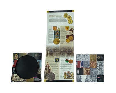 Lot 10 - GB - The Royal Mint QEII Brilliant Uncirculated coin collection 2009 with Kew Gardens 50p fifty pence.
