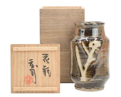 Lot 528 - Shoji HAMADA (1894-1978)