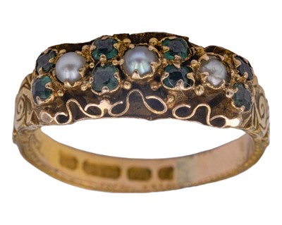 Lot 6 - A good Victorian 15k emerald and seed pearl set half-hoop ring.