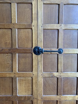 Lot 3179 - A Robert Thompson of Kilburn "Mouseman" oak...