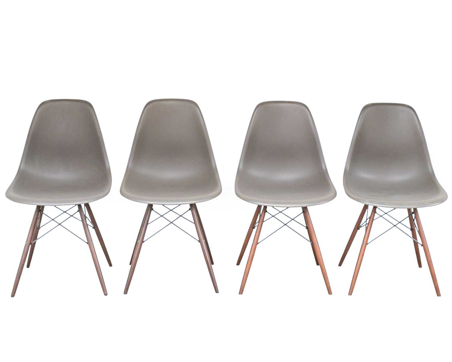 Lot 26 - Charles and Ray Eames, for Vitra.