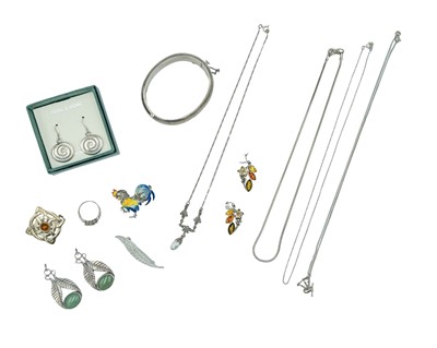Lot 193 - A selection of silver jewels.