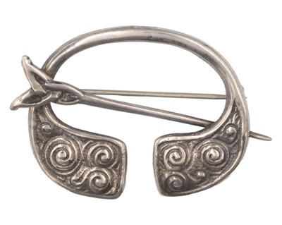 Lot 245 - HAMISH DAWSON BOWMAN - CELTIC ART INDUSTRIES, a Scottish sterling silver Pictish Penannular brooch.