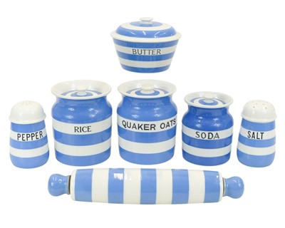 Lot 175 - Seven pieces of circa 1940s/1950s T.G.Green Cornishware