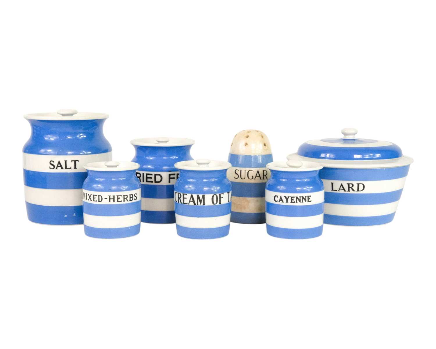 Lot 18 - Seven pieces of 1940s/1950s T.G.Green Cornishware.