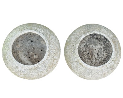 Lot 29 - A pair of cement garden planters.