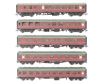 Lot 330 - Bachmann ‘OO’ gauge Maroon LMS Coaches x5.