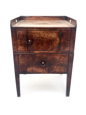 Lot 3009 - A George III mahogany tray top bedside...