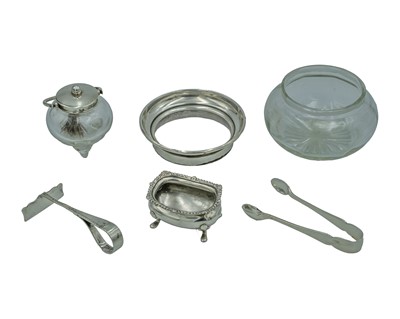 Lot 76 - A collection of silver items.