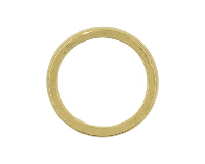 Lot 73 - A heavy 22k hallmarked gold band ring.