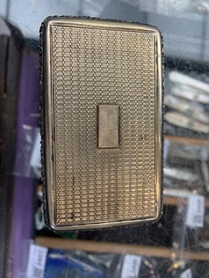 Lot 2453 - A fine George IV silver-gilt table snuff box...