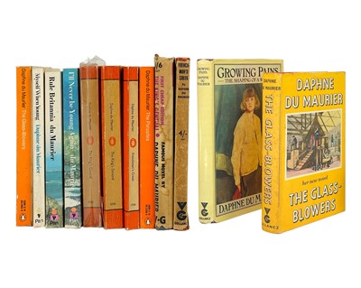 Lot 398 - Daphne Du Maurier