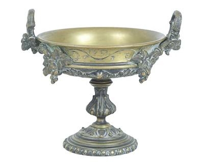 Lot 77 - A well modelled 19th century bronze grand tour small tazza.