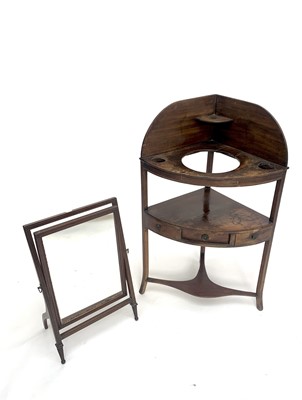 Lot 3222 - An early 19th century mahogany swing toilet...