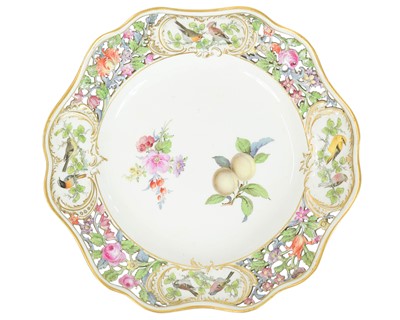 Lot 724 - A Meissen porcelain cabinet plate.