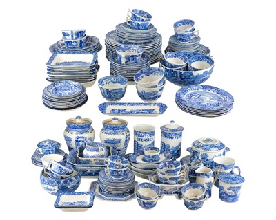 Lot 664 - An extensive collection of Spode Italian pattern dinner, tea and kitchenware.