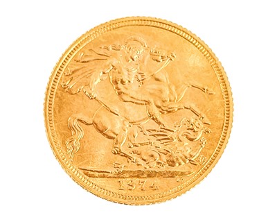 Lot 245 - 1974 gold sovereign.
