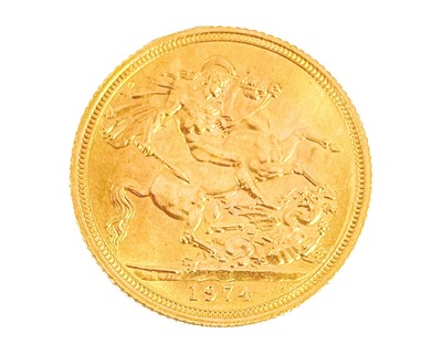 Lot 239 - 1974 gold sovereign.