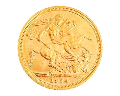 Lot 173 - 1974 gold sovereign.