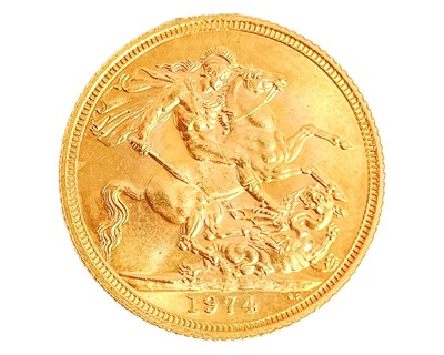 Lot 166 - 1974 gold sovereign.