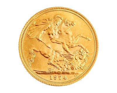 Lot 241 - 1974 gold sovereign.