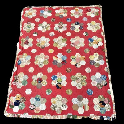 Lot 83 - Vintage quilted bedspread, 200 x 150 cm.