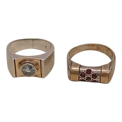 Lot 118 - A 14ct and Silver ring stamped 585 set with a...
