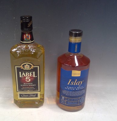 Lot 192 - A Tovess Islay Single Malt Whisky and a Label...